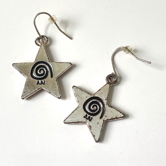 Vintage 80s AAI Star Earrings - Picture 2 of 2
